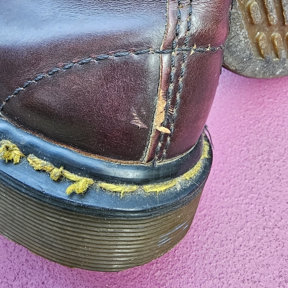 Vintage Made in England Oxblood Dr. Martens Burgundy Black US 6 UK4 - Picture 2 of 7